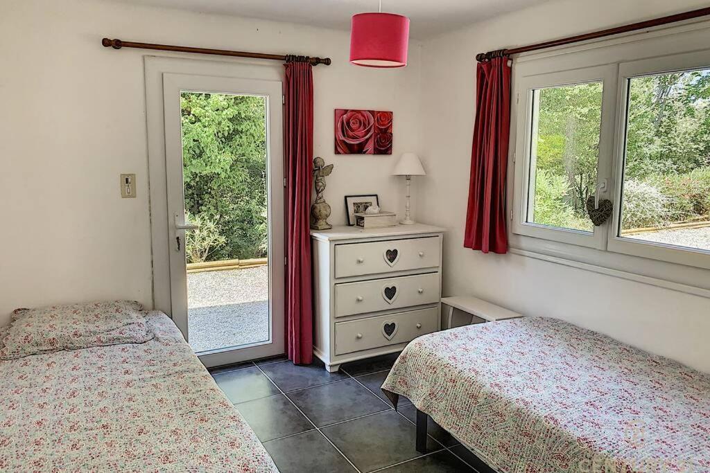 Maison Avec Piscine Chauffee Entre Mer Et Montagne Montauriol  外观 照片